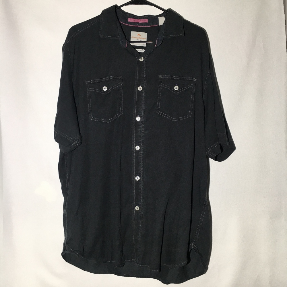 Tommy Bahama Men's XL Short Sleeve Button  Shirt